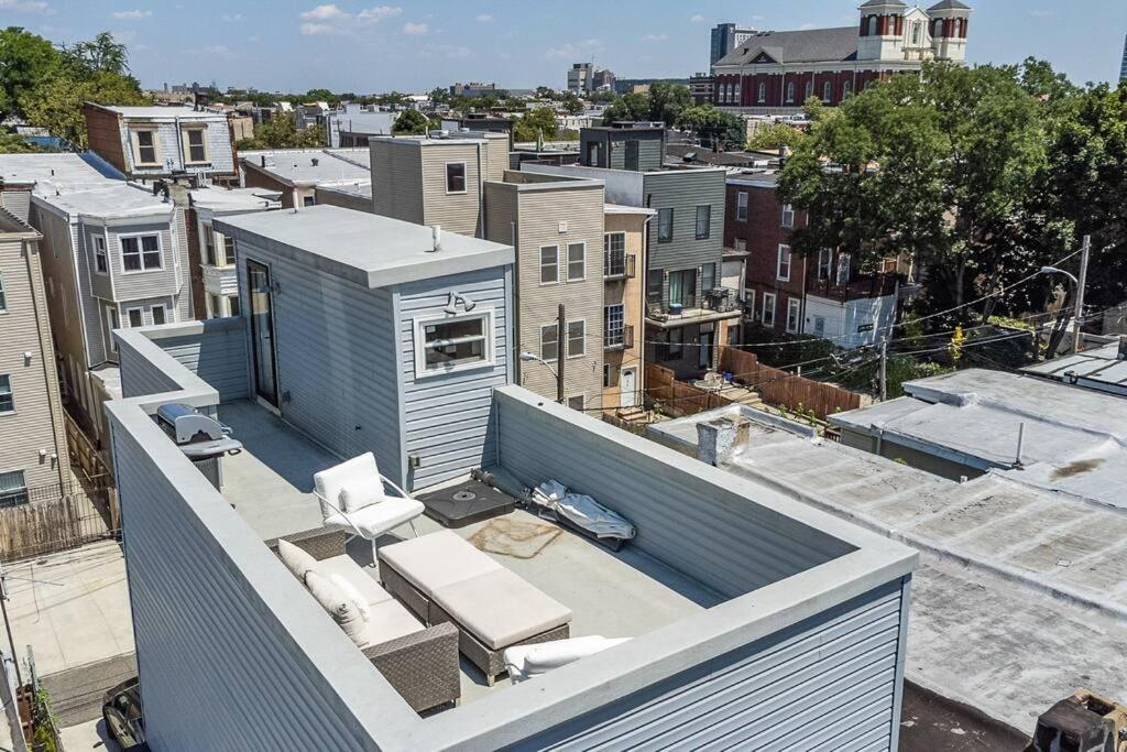 Appartamento Trendy Fairmount Gem-5 Star Location, Roof Deck, Parking, Gr8 For Families Filadelfia Esterno foto