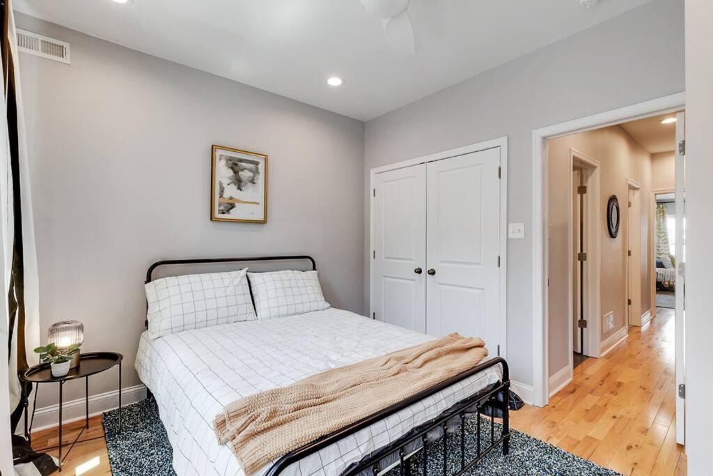 Appartamento Trendy Fairmount Gem-5 Star Location, Roof Deck, Parking, Gr8 For Families Filadelfia Esterno foto