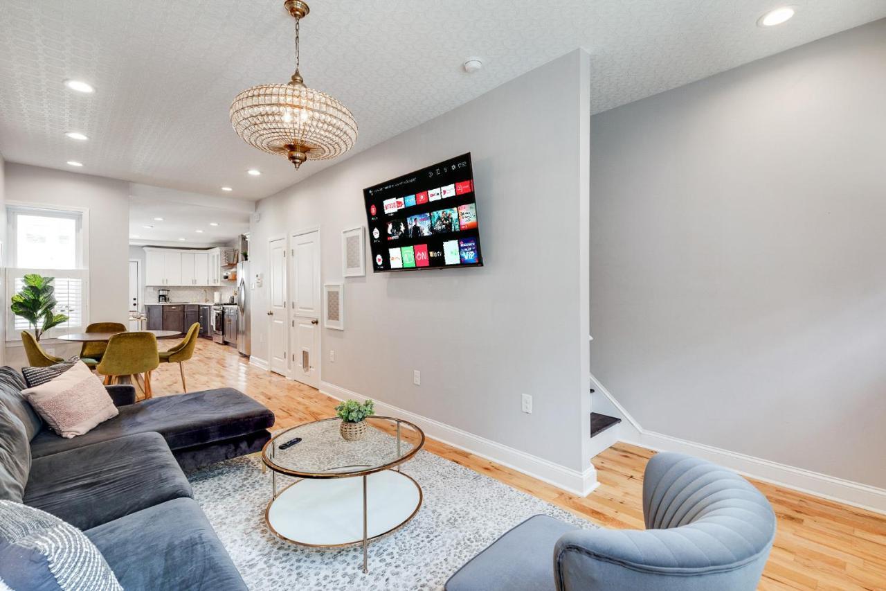 Appartamento Trendy Fairmount Gem-5 Star Location, Roof Deck, Parking, Gr8 For Families Filadelfia Esterno foto