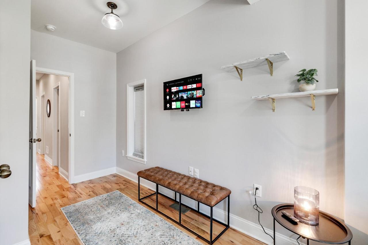 Appartamento Trendy Fairmount Gem-5 Star Location, Roof Deck, Parking, Gr8 For Families Filadelfia Esterno foto