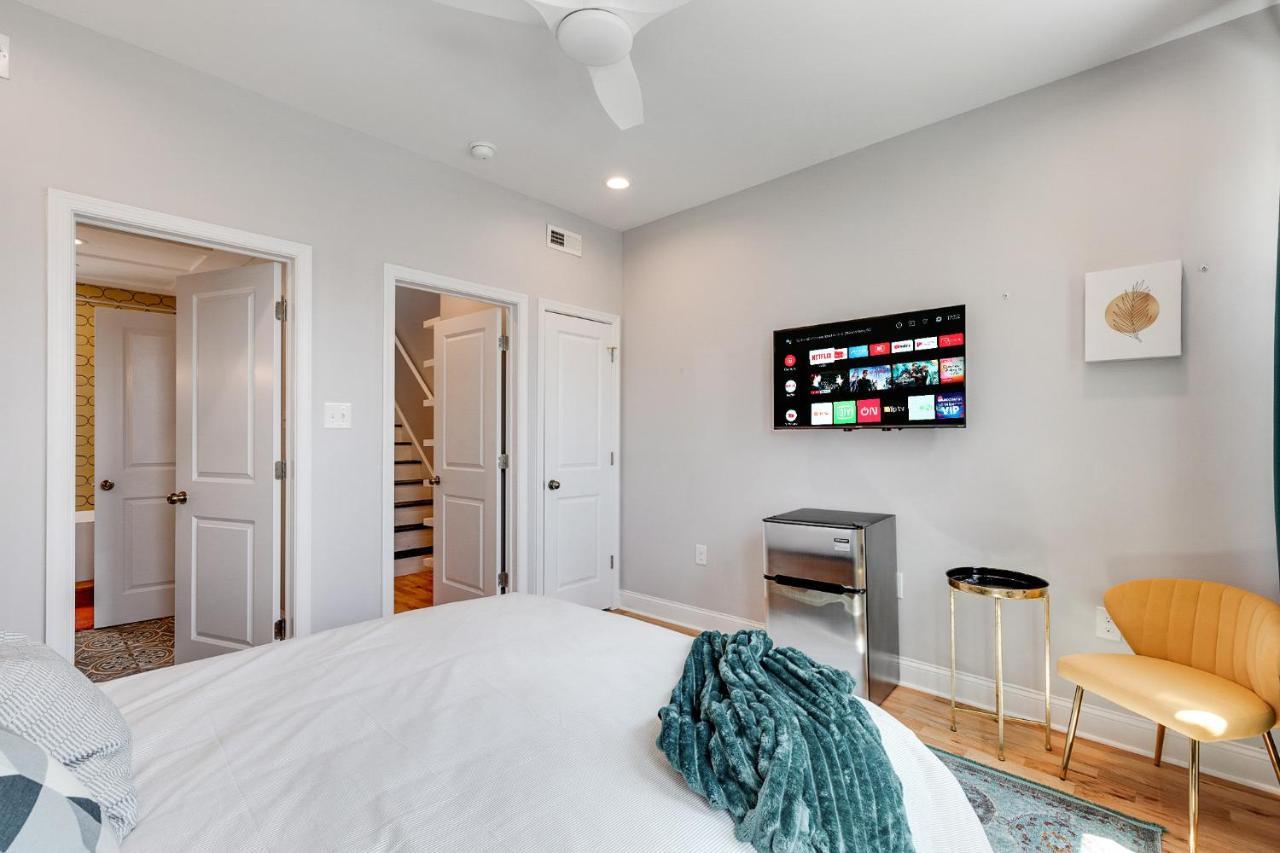 Appartamento Trendy Fairmount Gem-5 Star Location, Roof Deck, Parking, Gr8 For Families Filadelfia Esterno foto